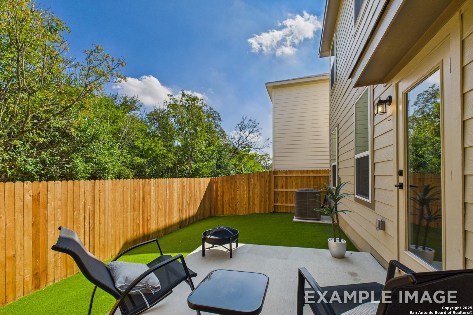 1018 West 1604 North San Antonio TX 78251