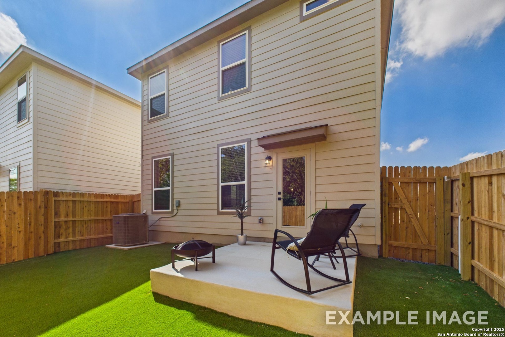 1018 West 1604 North San Antonio TX 78251
