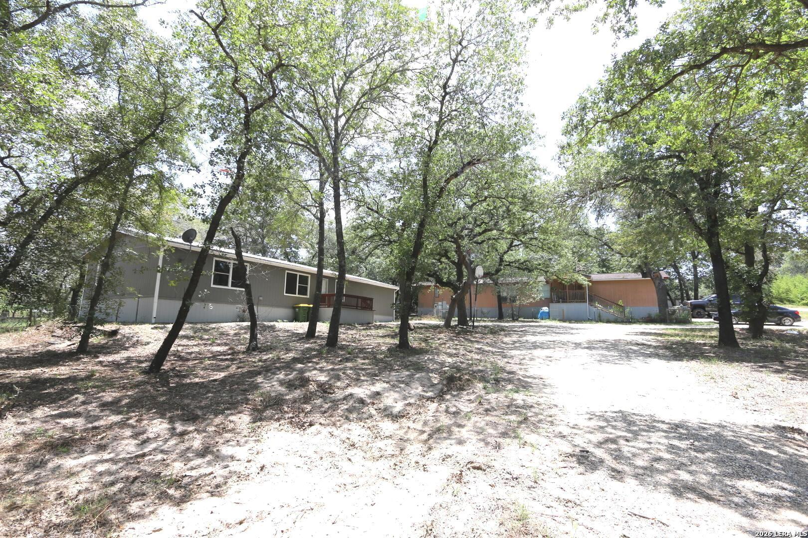 76 & 76 B Post Oak Road La Vernia TX 78121