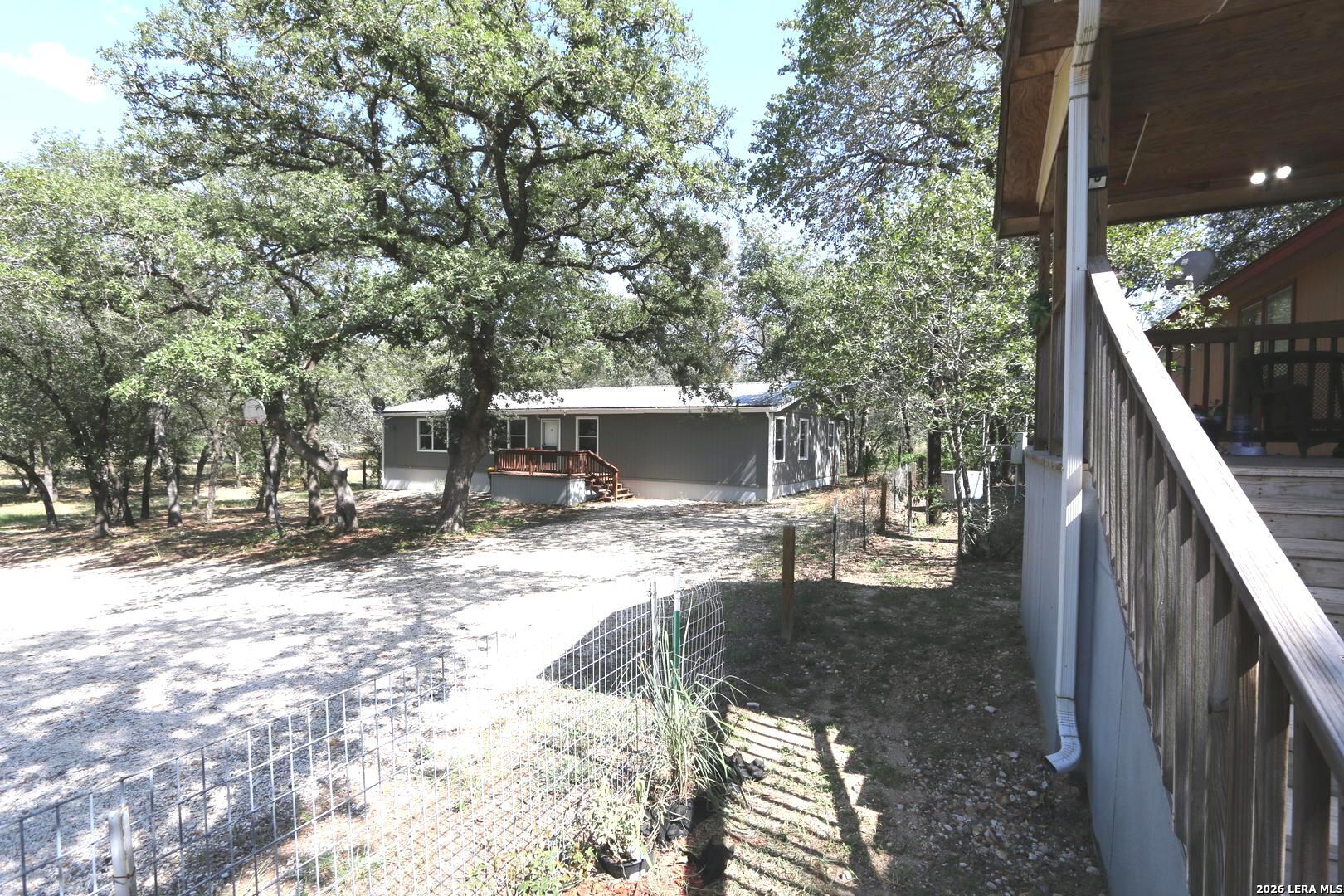 76 & 76 B Post Oak Road La Vernia TX 78121