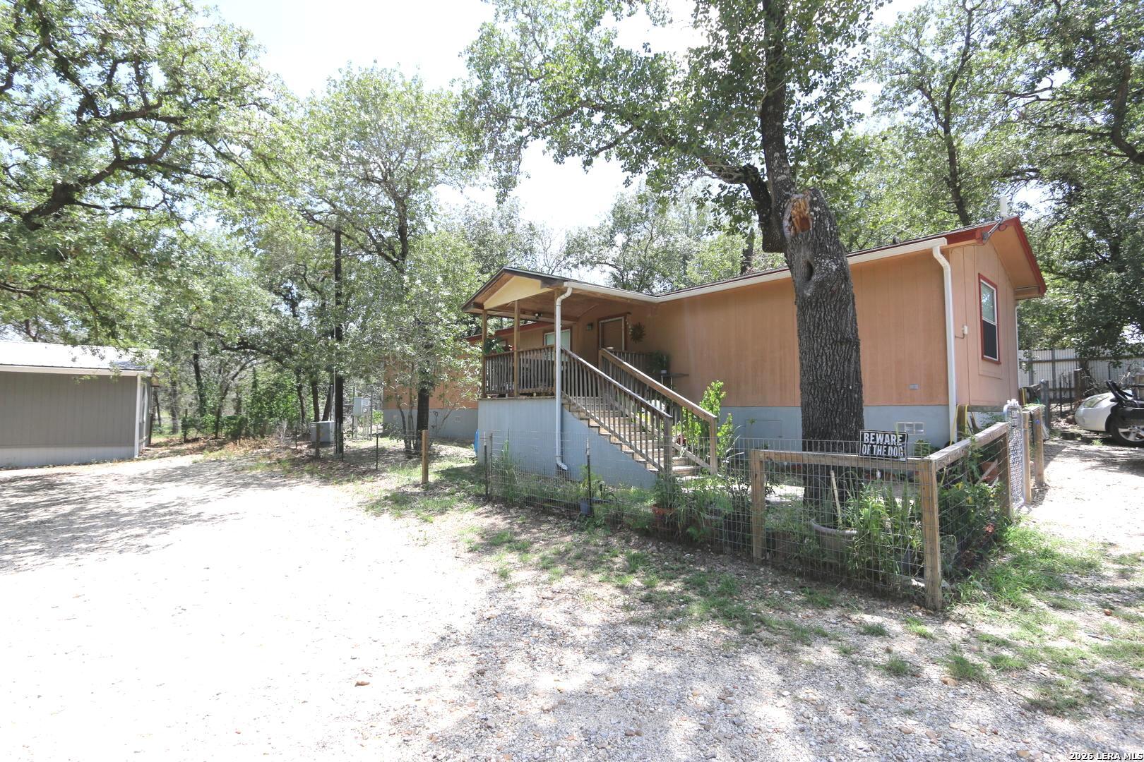 76 & 76 B Post Oak Road La Vernia TX 78121
