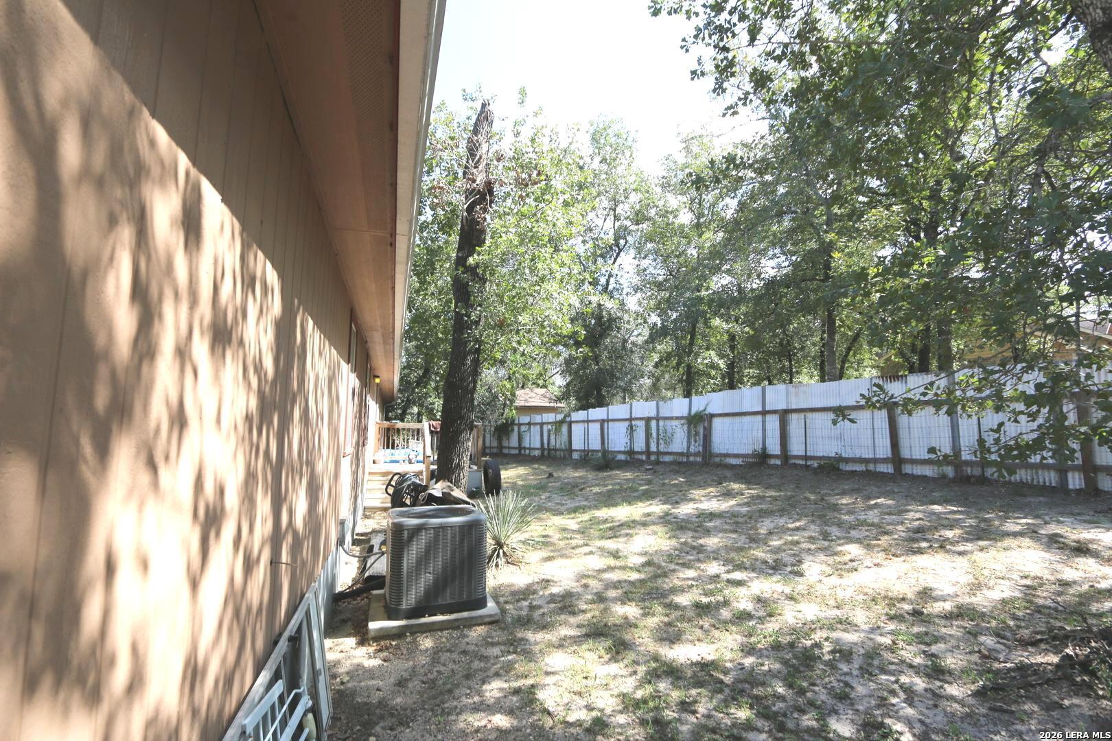 76 & 76 B Post Oak Road La Vernia TX 78121