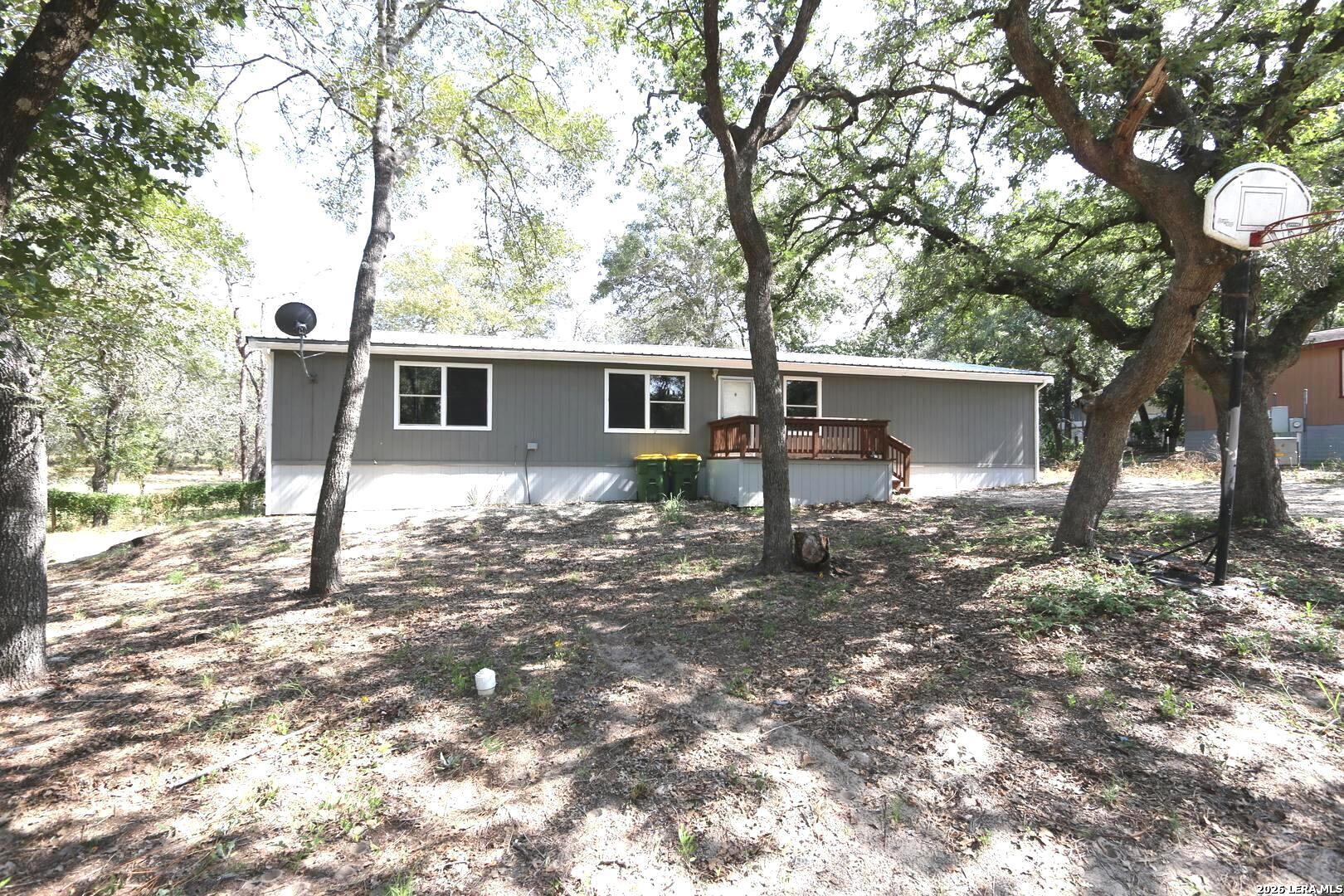 76 & 76 B Post Oak Road La Vernia TX 78121