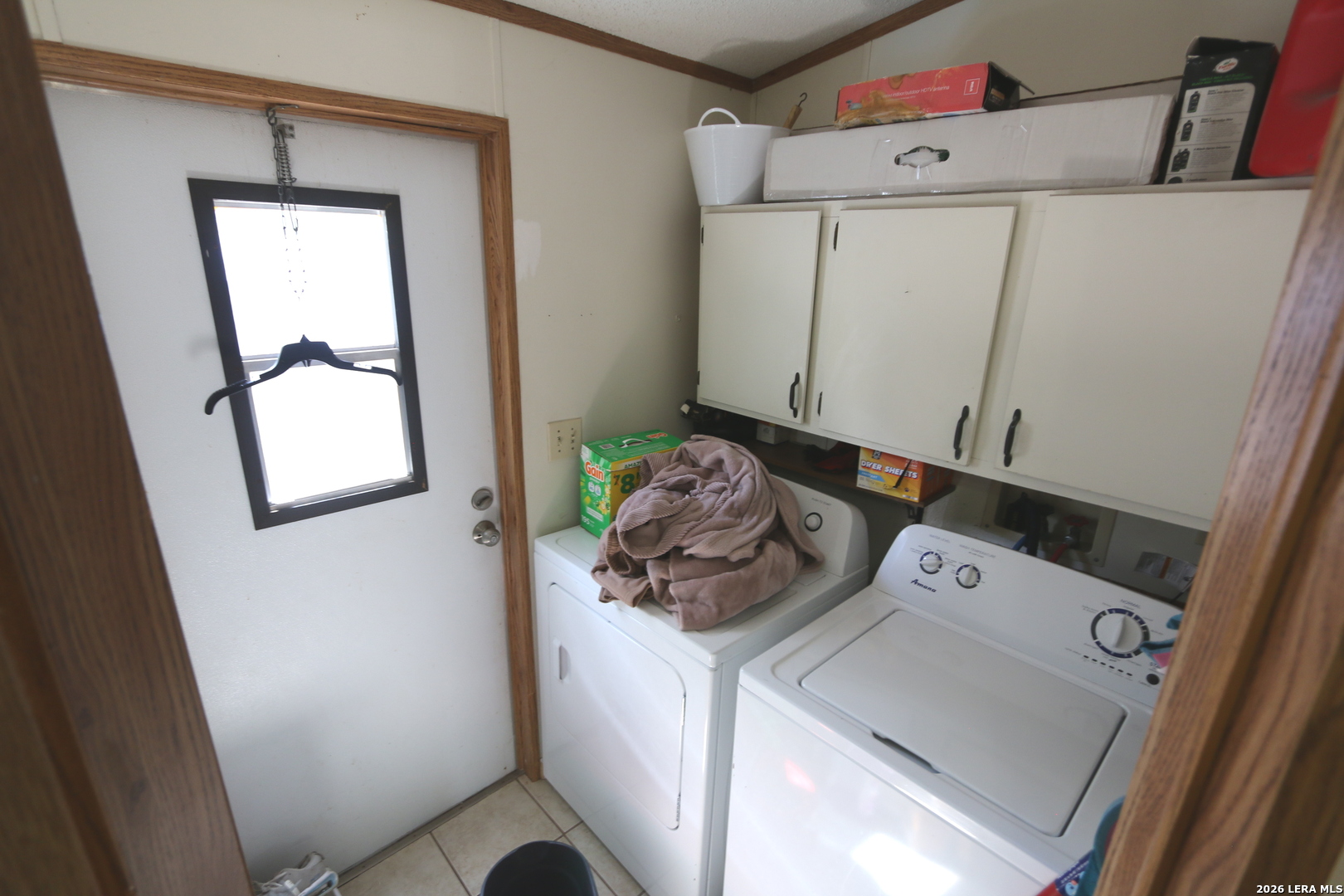 76 & 76 B Post Oak Road La Vernia TX 78121