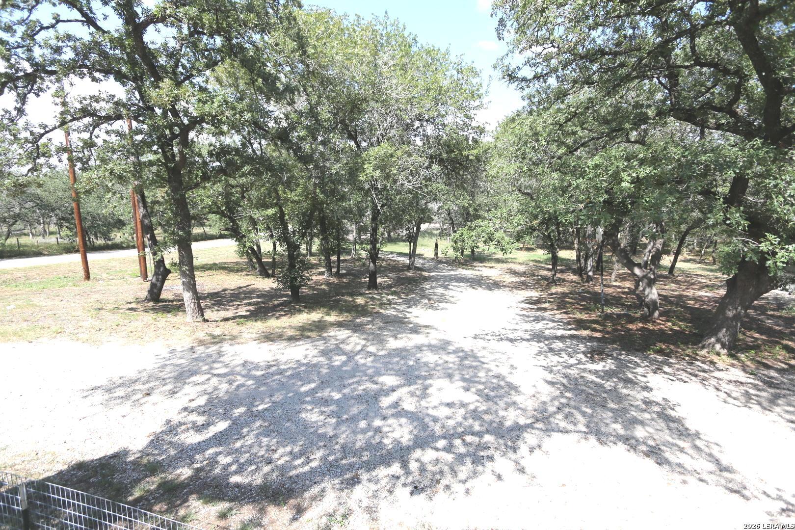 76 & 76 B Post Oak Road La Vernia TX 78121