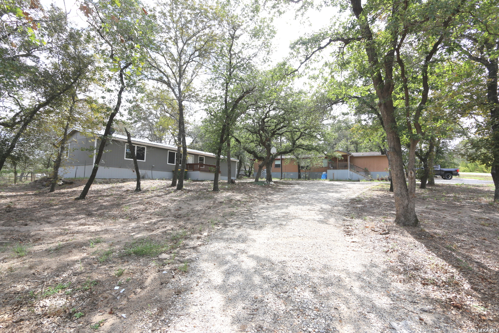 76 & 76 B Post Oak Road La Vernia TX 78121