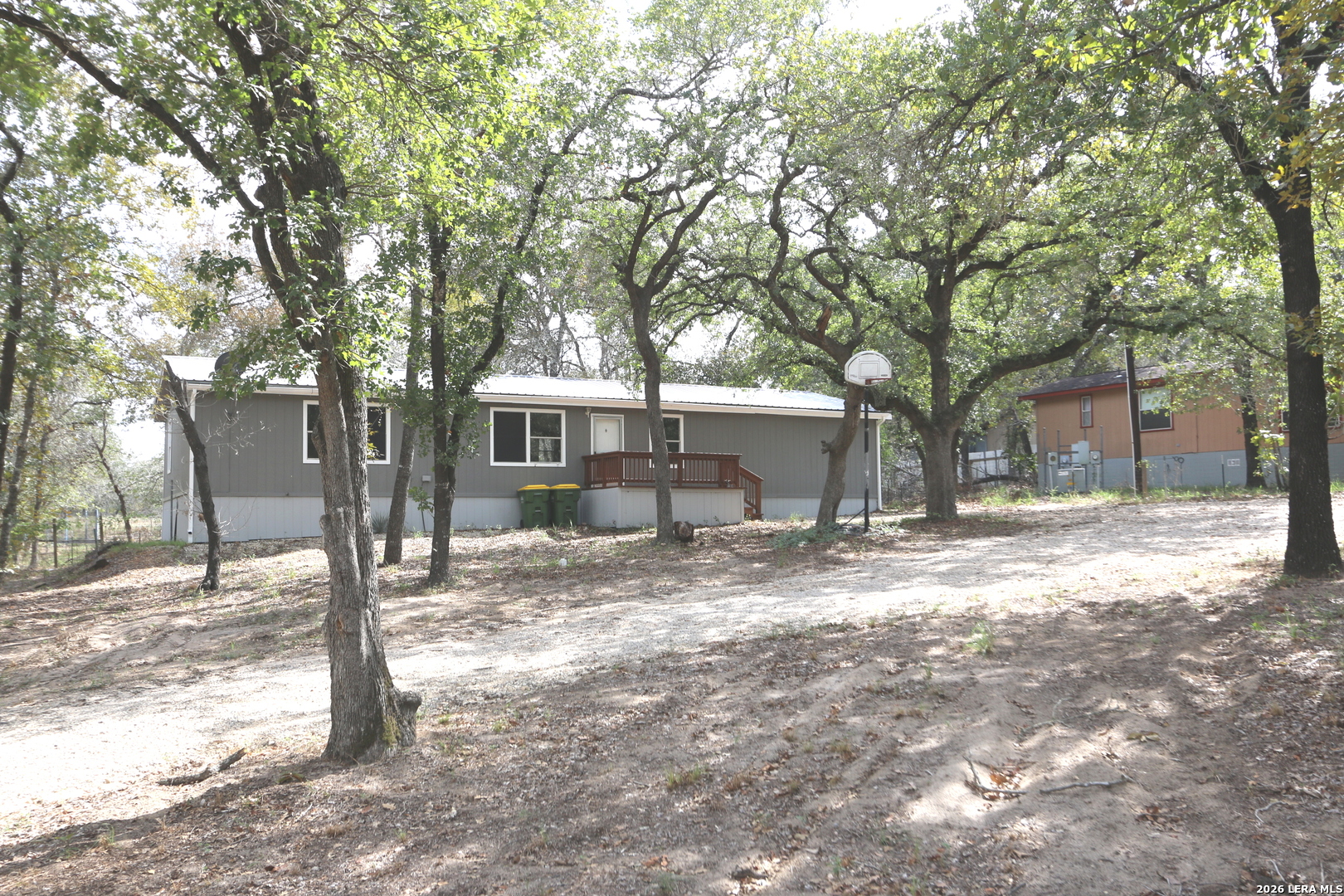 76 & 76 B Post Oak Road La Vernia TX 78121