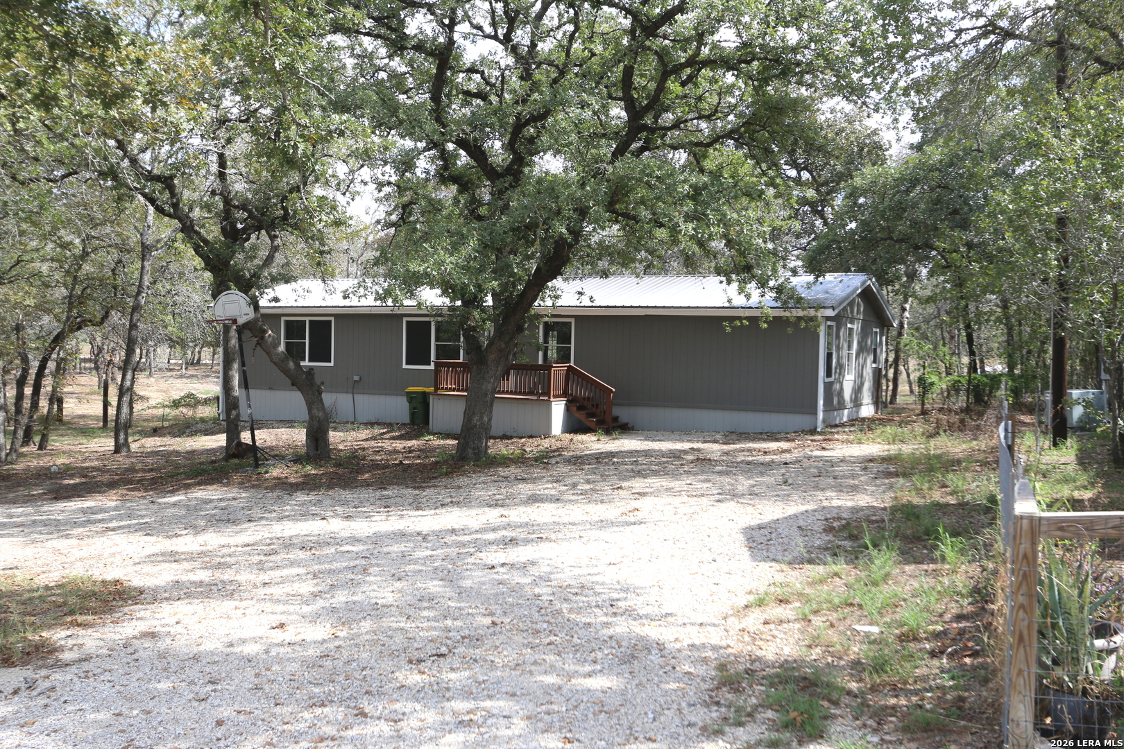 76 & 76 B Post Oak Road La Vernia TX 78121