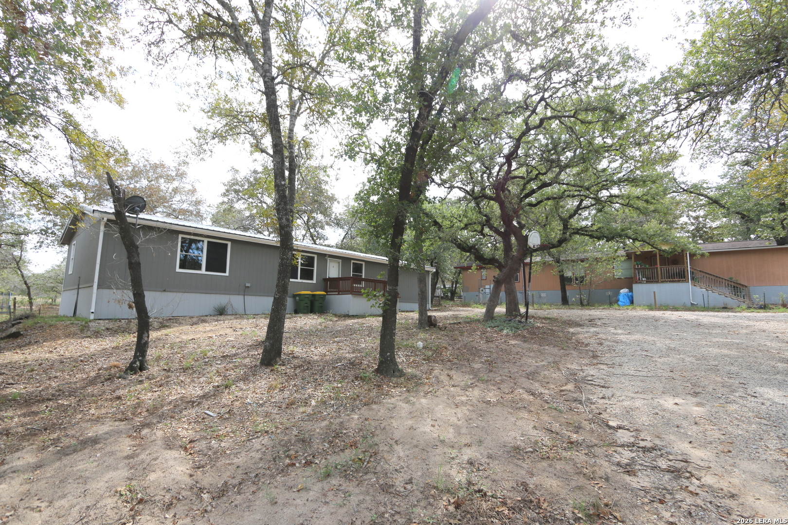 76 & 76 B Post Oak Road La Vernia TX 78121