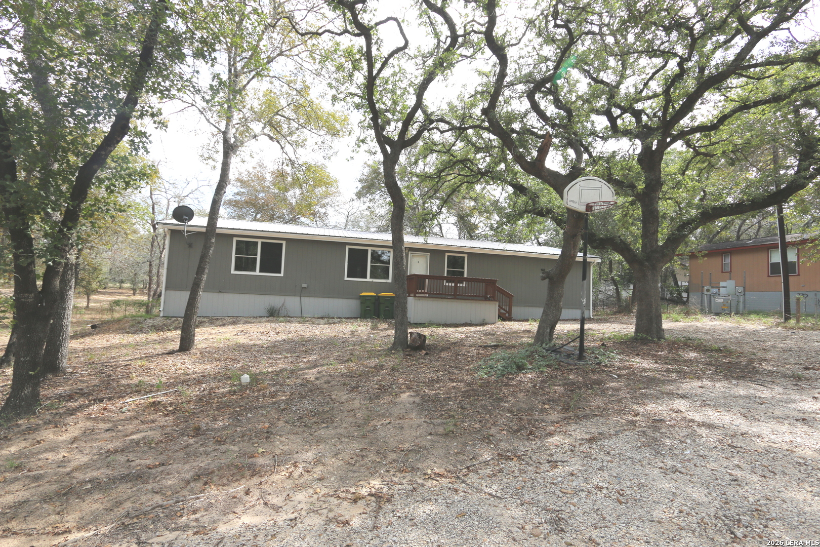 76 & 76 B Post Oak Road La Vernia TX 78121