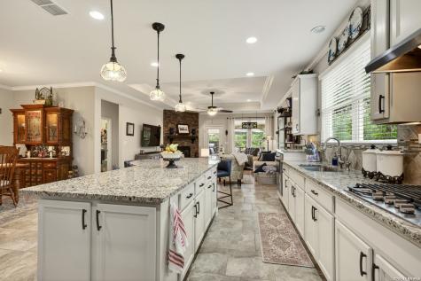 4619 Sunrise Beach San Antonio TX 78253