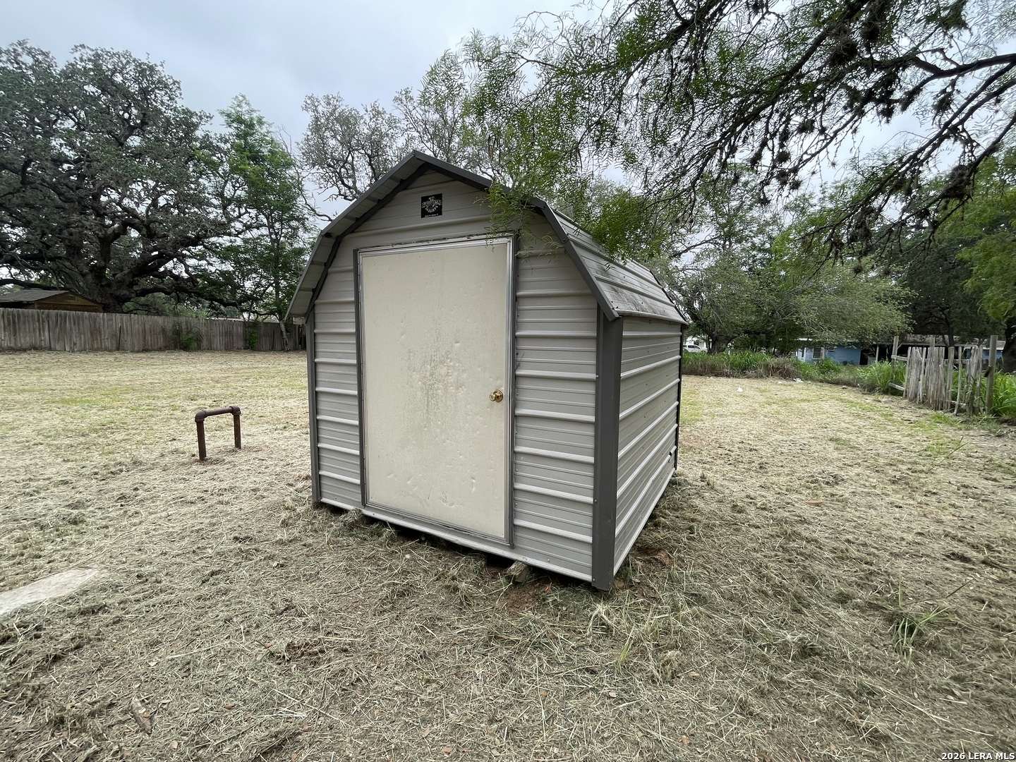 822 Market Street Pleasanton TX 78064