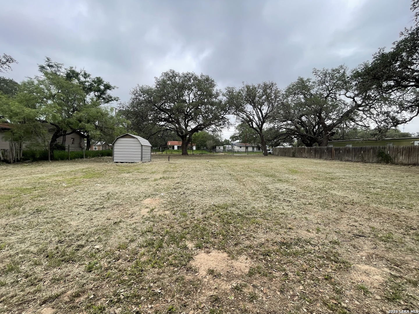 822 Market Street Pleasanton TX 78064
