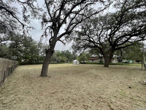 822 Market Street Pleasanton TX 78064