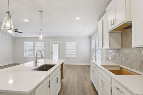 11475 Feather Vale San Antonio TX 78254