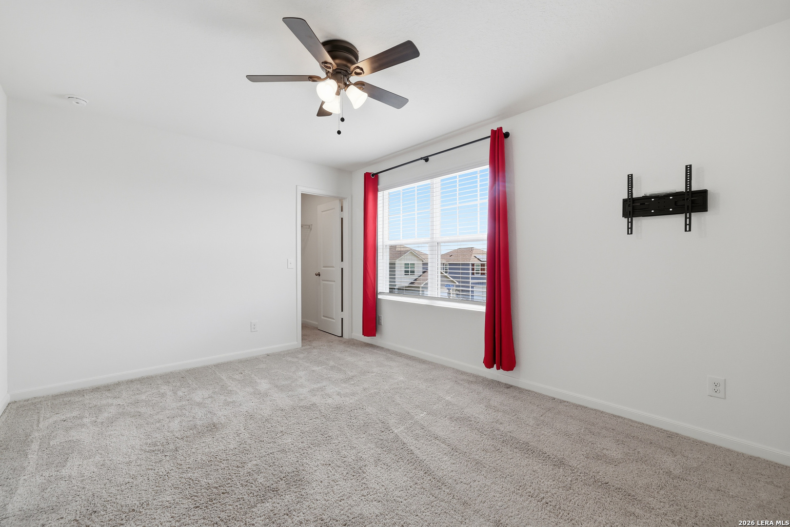 8623 Basil Brook Converse TX 78109