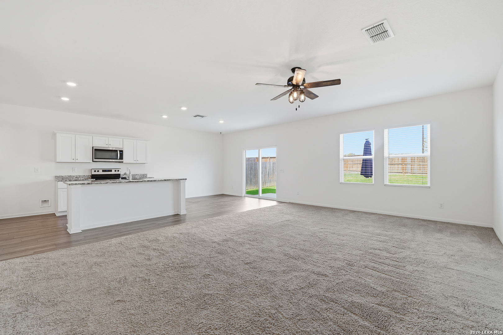 8623 Basil Brook Converse TX 78109
