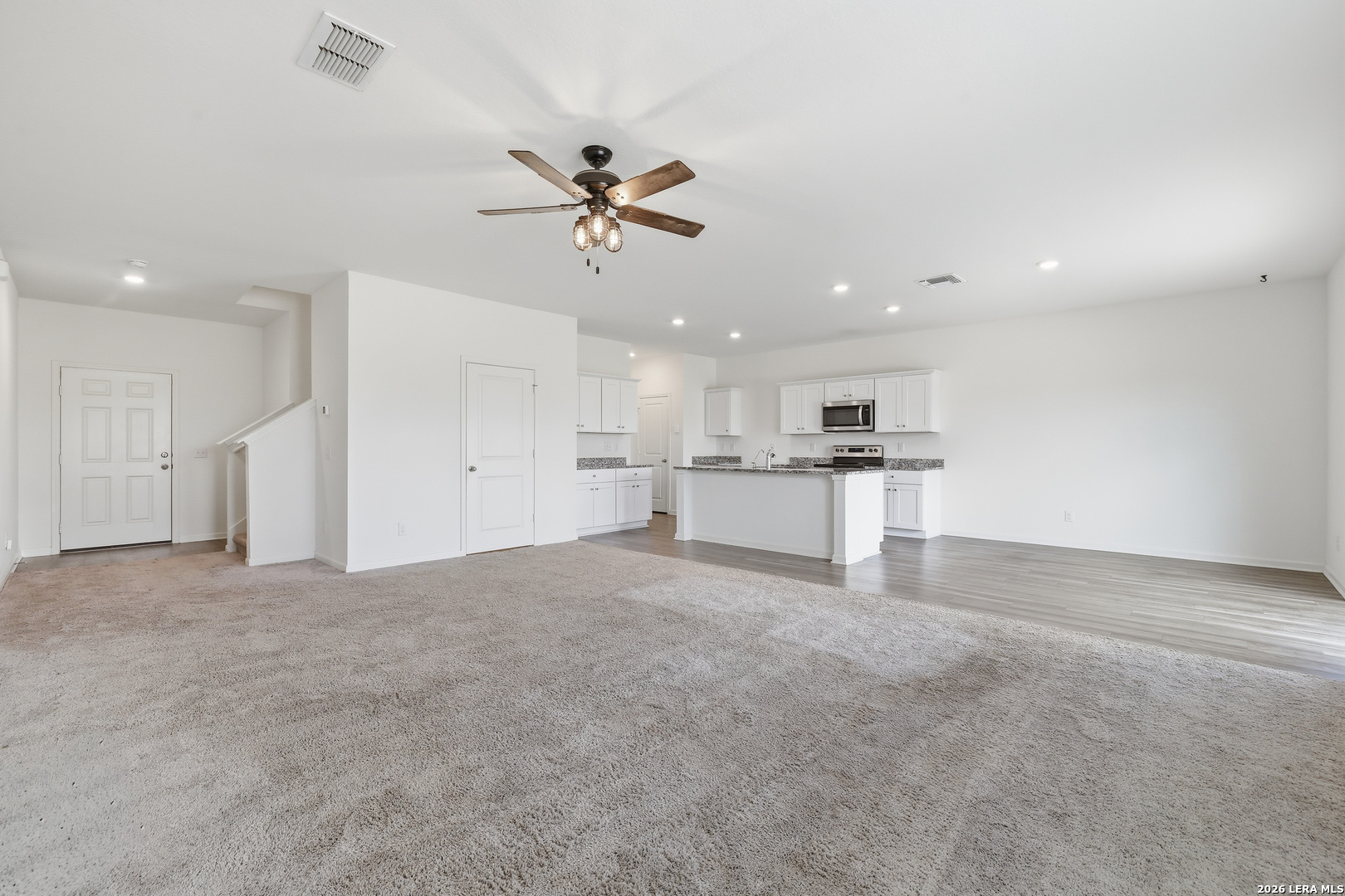 8623 Basil Brook Converse TX 78109