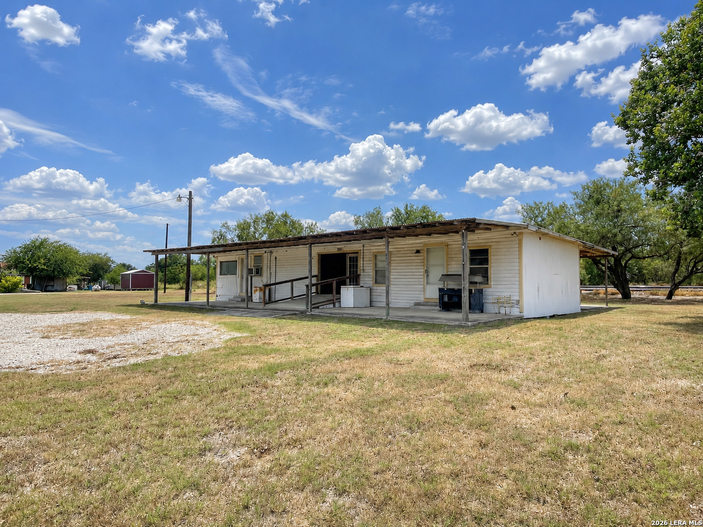 3110 Commerce Street Campbellton TX 78008