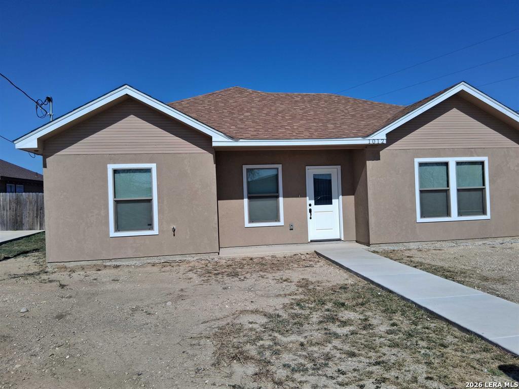 1012 E Bowie Street Del Rio TX 78840