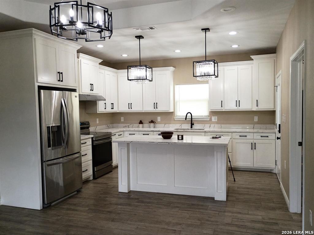 1012 E Bowie Street Del Rio TX 78840