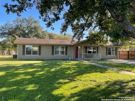 1615 Lullwood Lane Seguin TX 78155