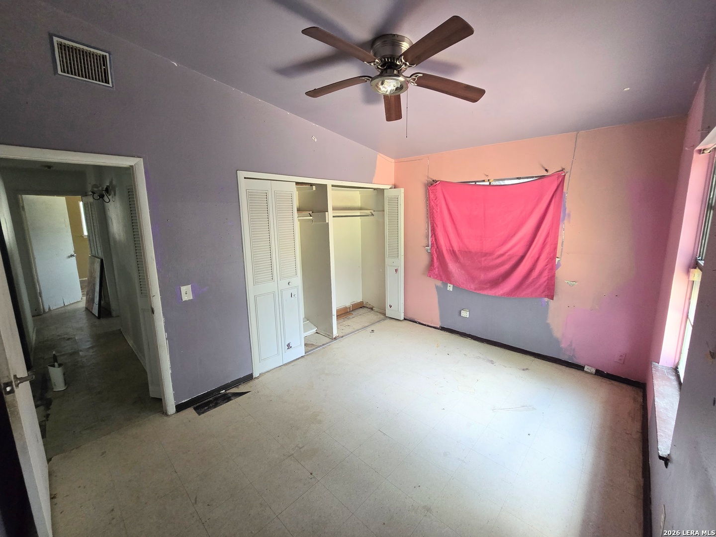 5166 Village Glen San Antonio TX 78218