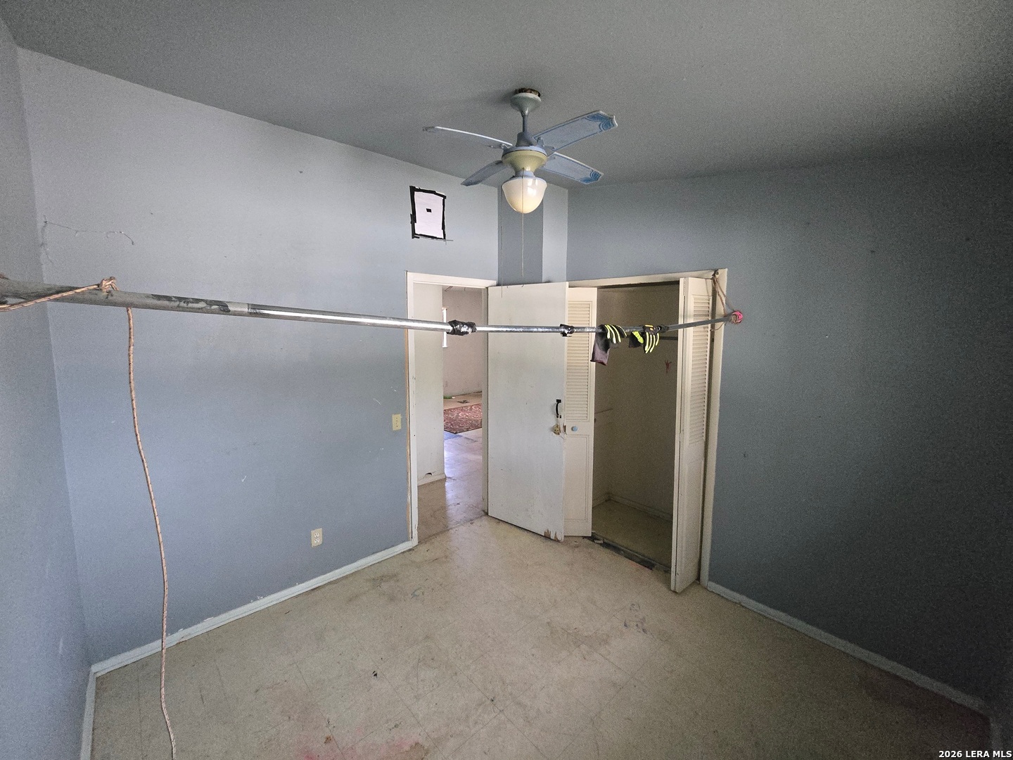 5166 Village Glen San Antonio TX 78218