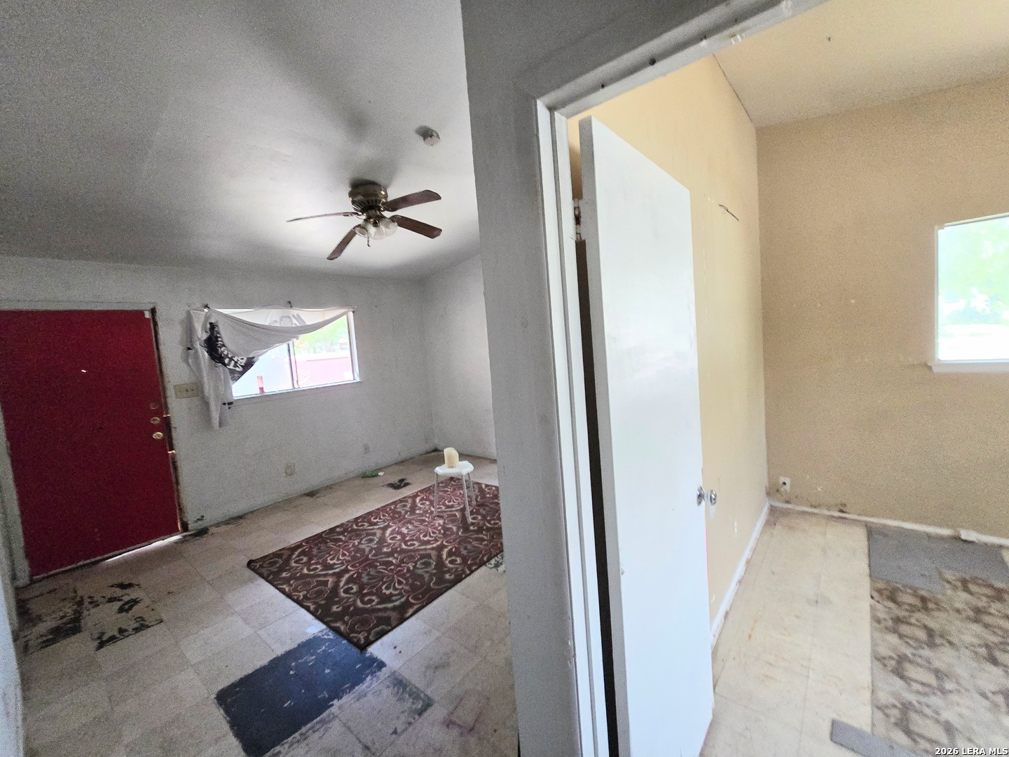 5166 Village Glen San Antonio TX 78218