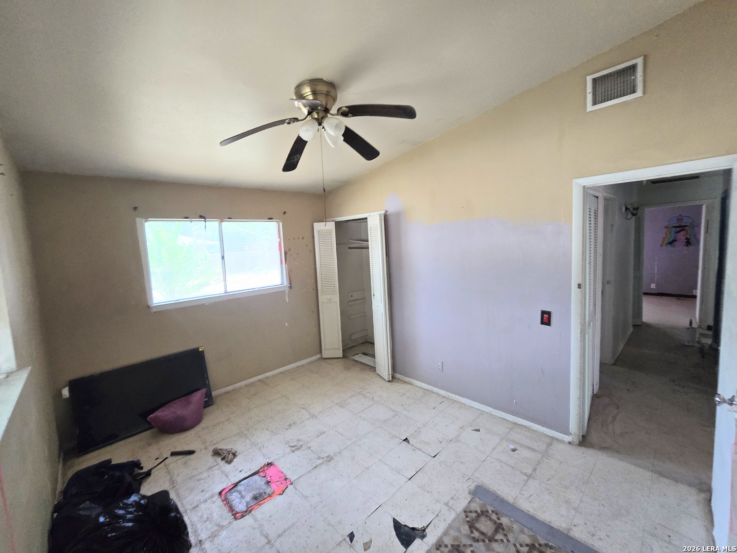 5166 Village Glen San Antonio TX 78218