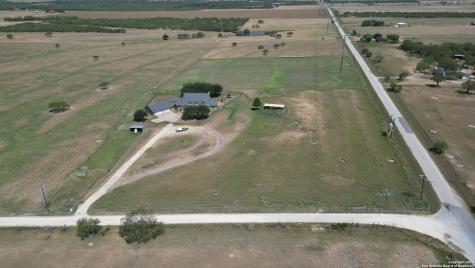 72 County Road 262 Falls City TX 78113