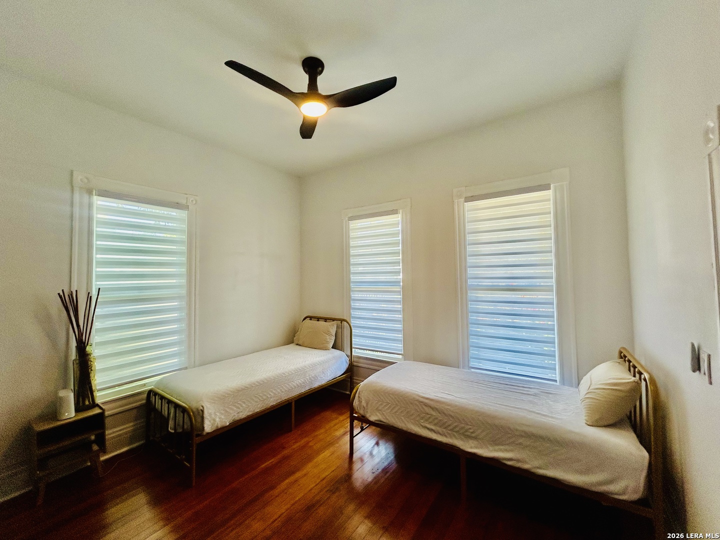 825 Burleson San Antonio TX 78202