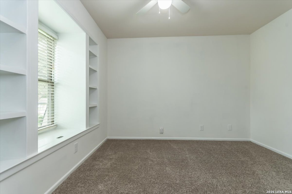 2114 Oak Wild Street San Antonio TX 78232