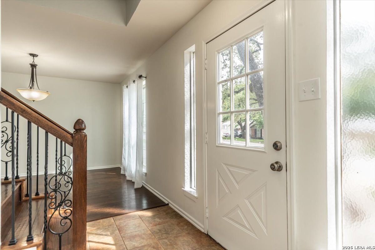 2114 Oak Wild Street San Antonio TX 78232