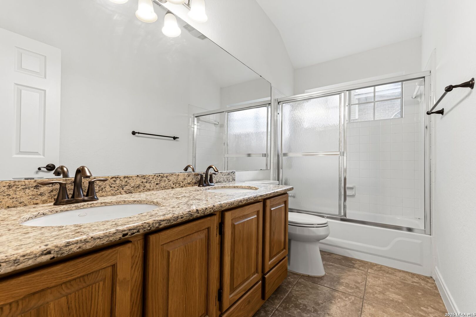 16419 Pemoak Drive San Antonio TX 78240