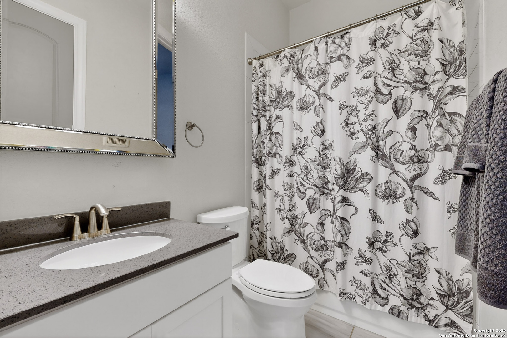 3922 Balentine San Antonio TX 78257