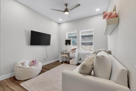 3922 Balentine San Antonio TX 78257
