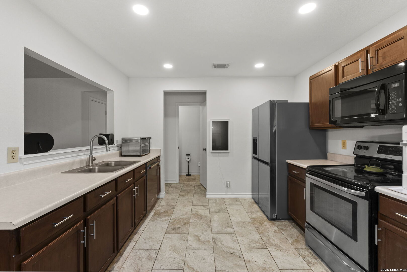 9518 Silver Crown San Antonio TX 78254