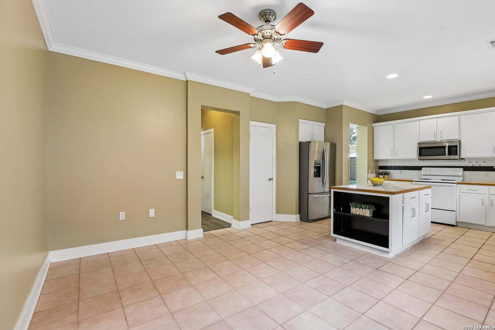 8494 Ulysses Universal City TX 78148