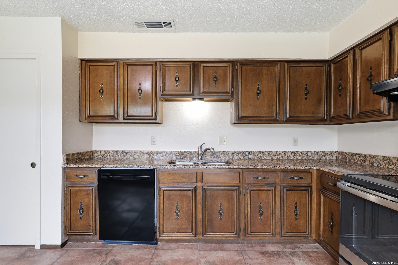 7111 Split Creek San Antonio TX 78238