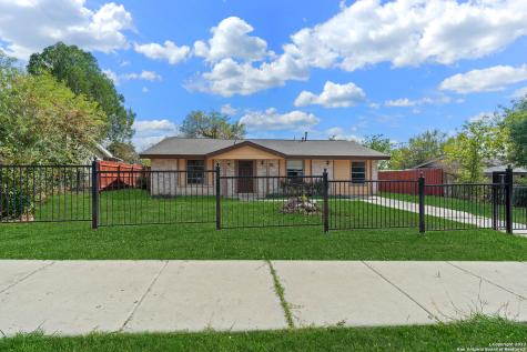 194 Paradise Valley San Antonio TX 78227