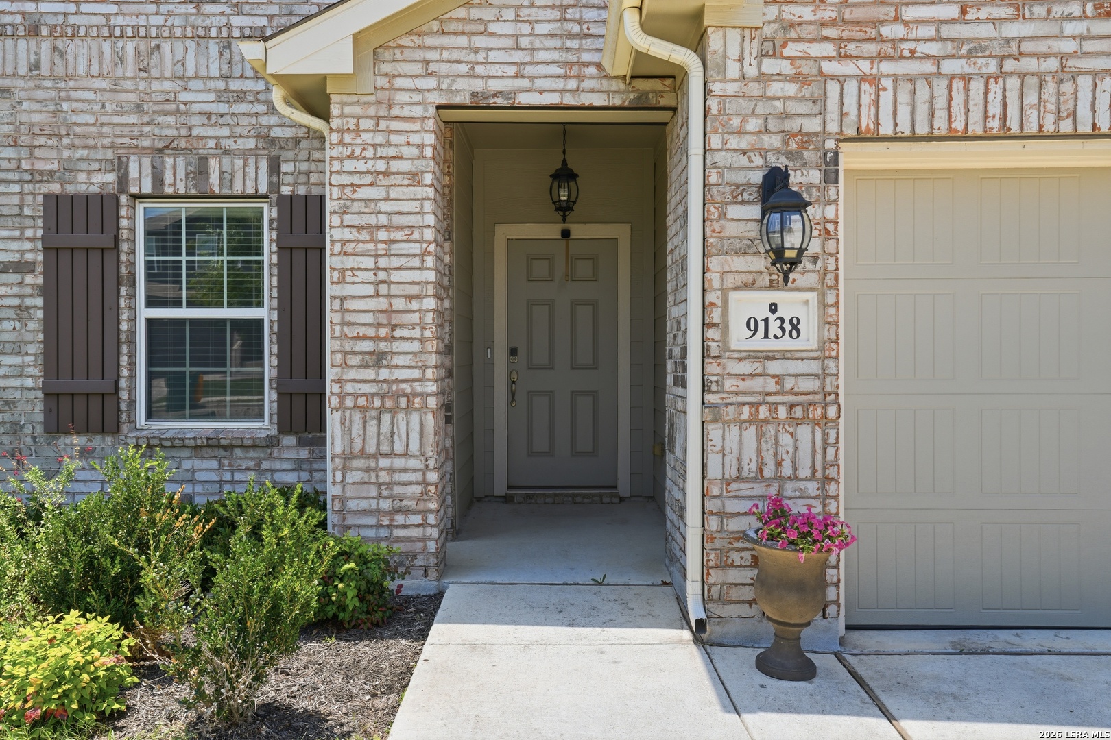 9138 Portobello Way Converse TX 78109
