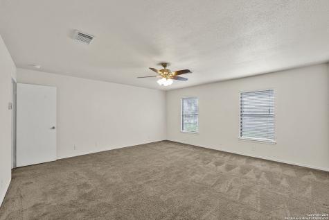 9711 Diamond Cliff Drive Helotes TX 78023