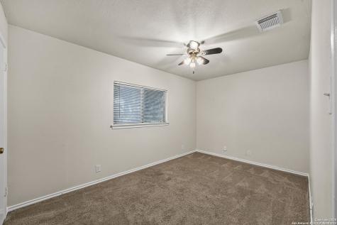 9711 Diamond Cliff Drive Helotes TX 78023