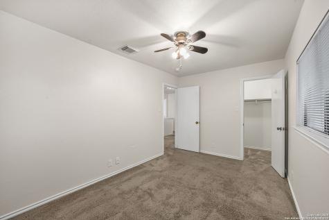 9711 Diamond Cliff Drive Helotes TX 78023