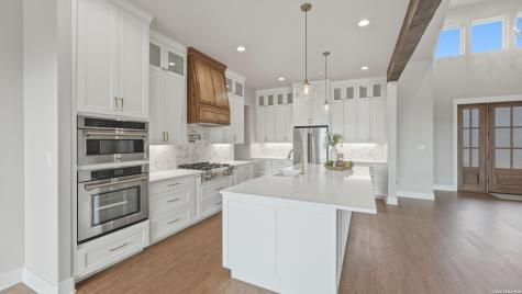 111 Ashton Oak New Braunfels TX 78132