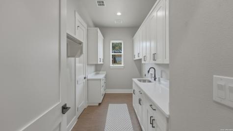 111 Ashton Oak New Braunfels TX 78132