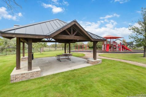 145 W Magnolia La Vernia TX 78121