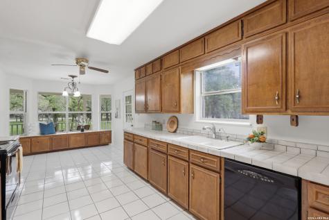 261 Fawn Lane Spring Branch TX 78070