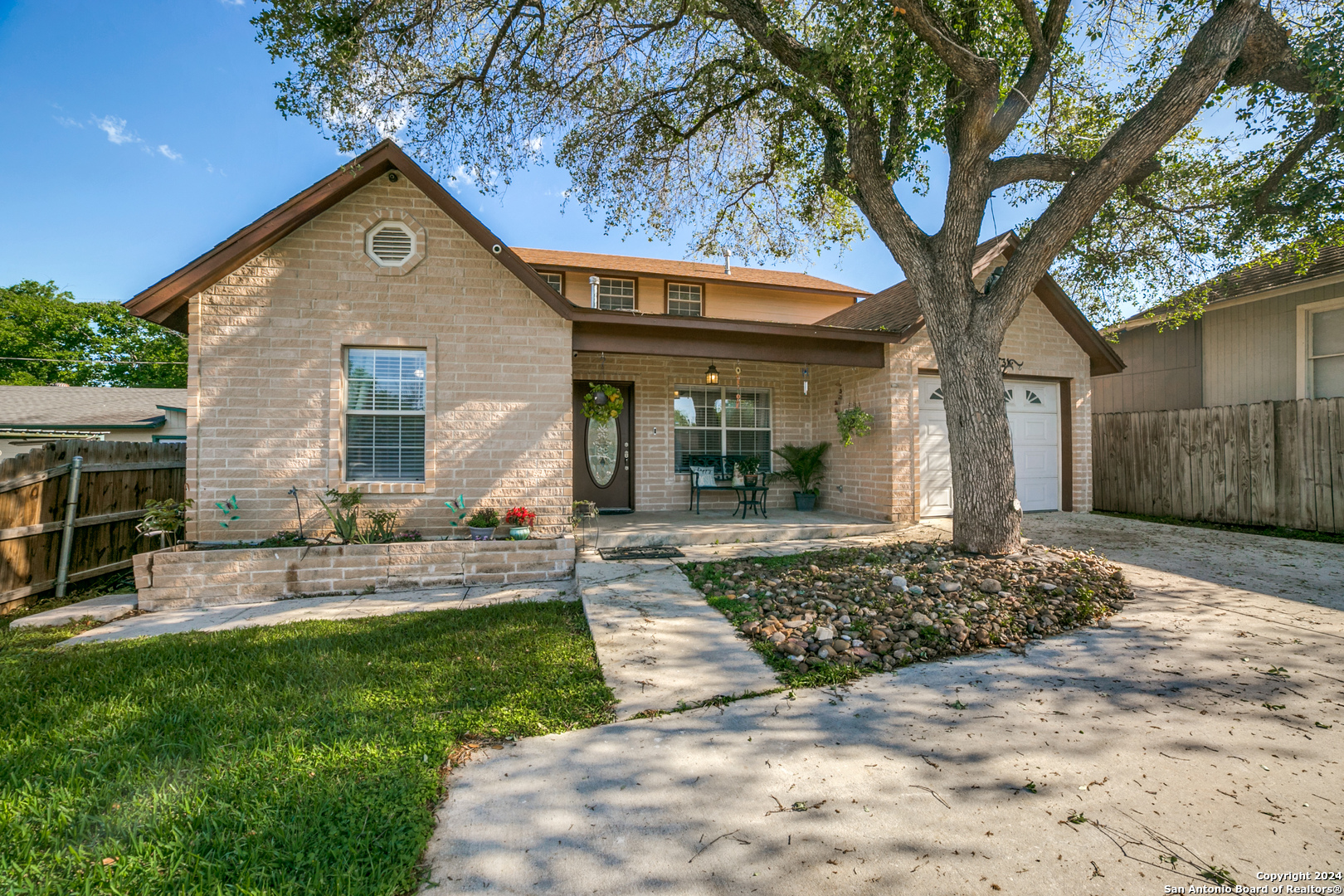1131 Alametos San Antonio TX 78201